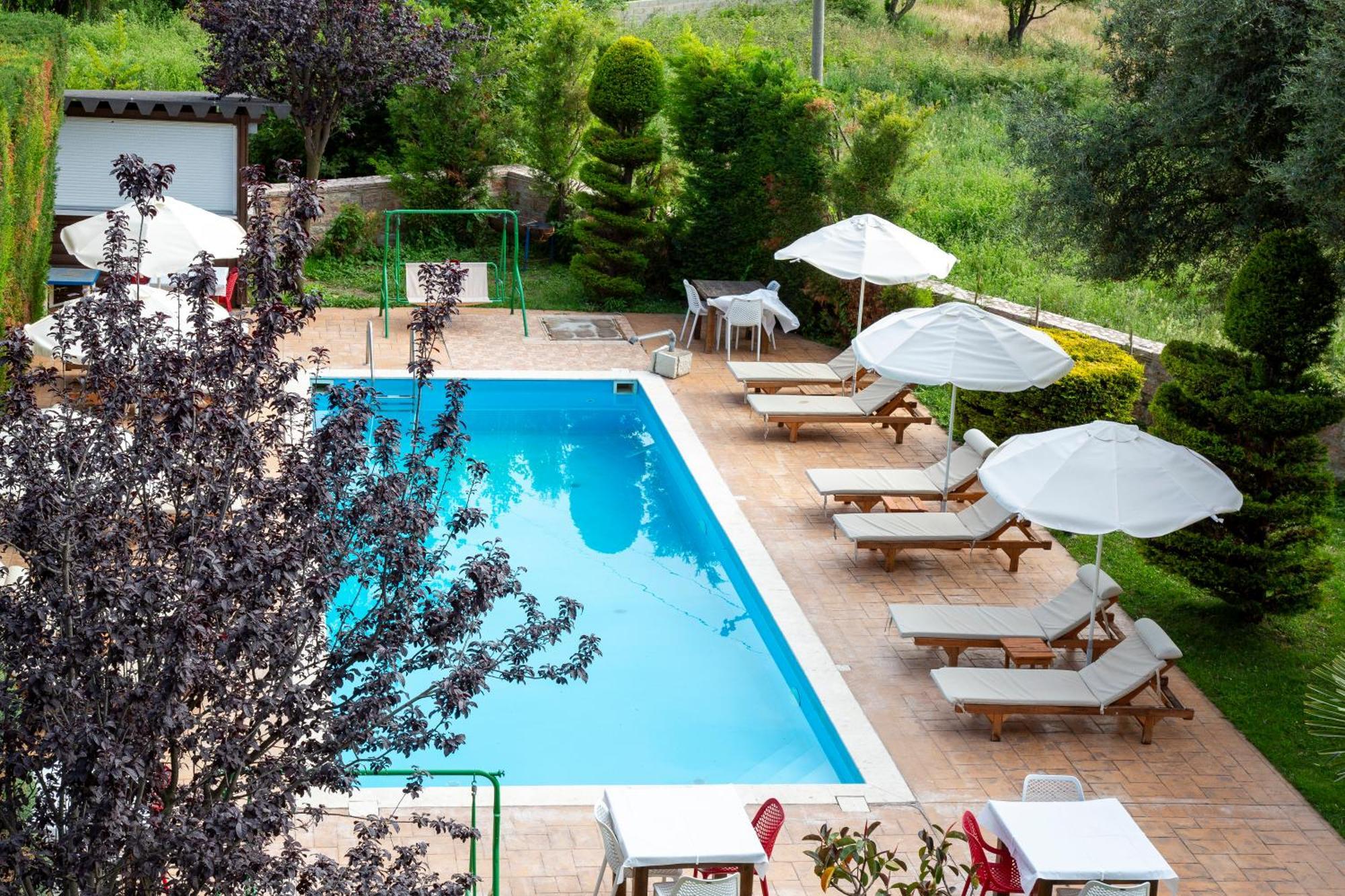 Vila Florika Hotel บอร์ช ภายนอก รูปภาพ