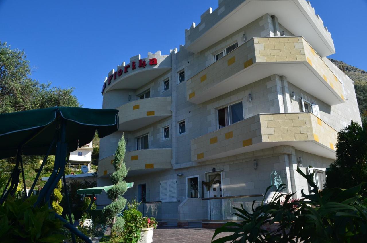 Vila Florika Hotel บอร์ช ภายนอก รูปภาพ